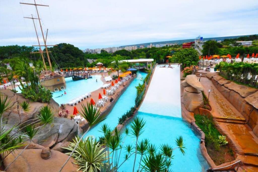 Piazza Diroma Acqua Park, Requinte E Diversao Caldas Novas Ngoại thất bức ảnh